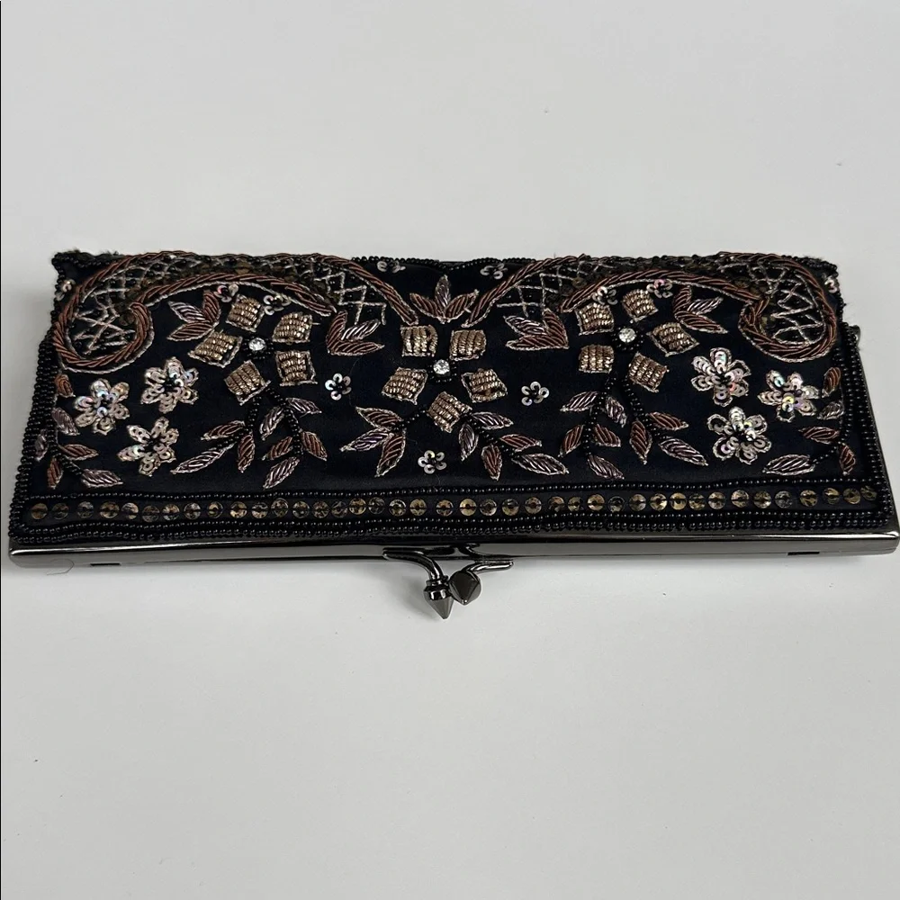 Moyna Embroidered Black Clutch 8.5”x 3.5 x 1” - Picture 3 of 7